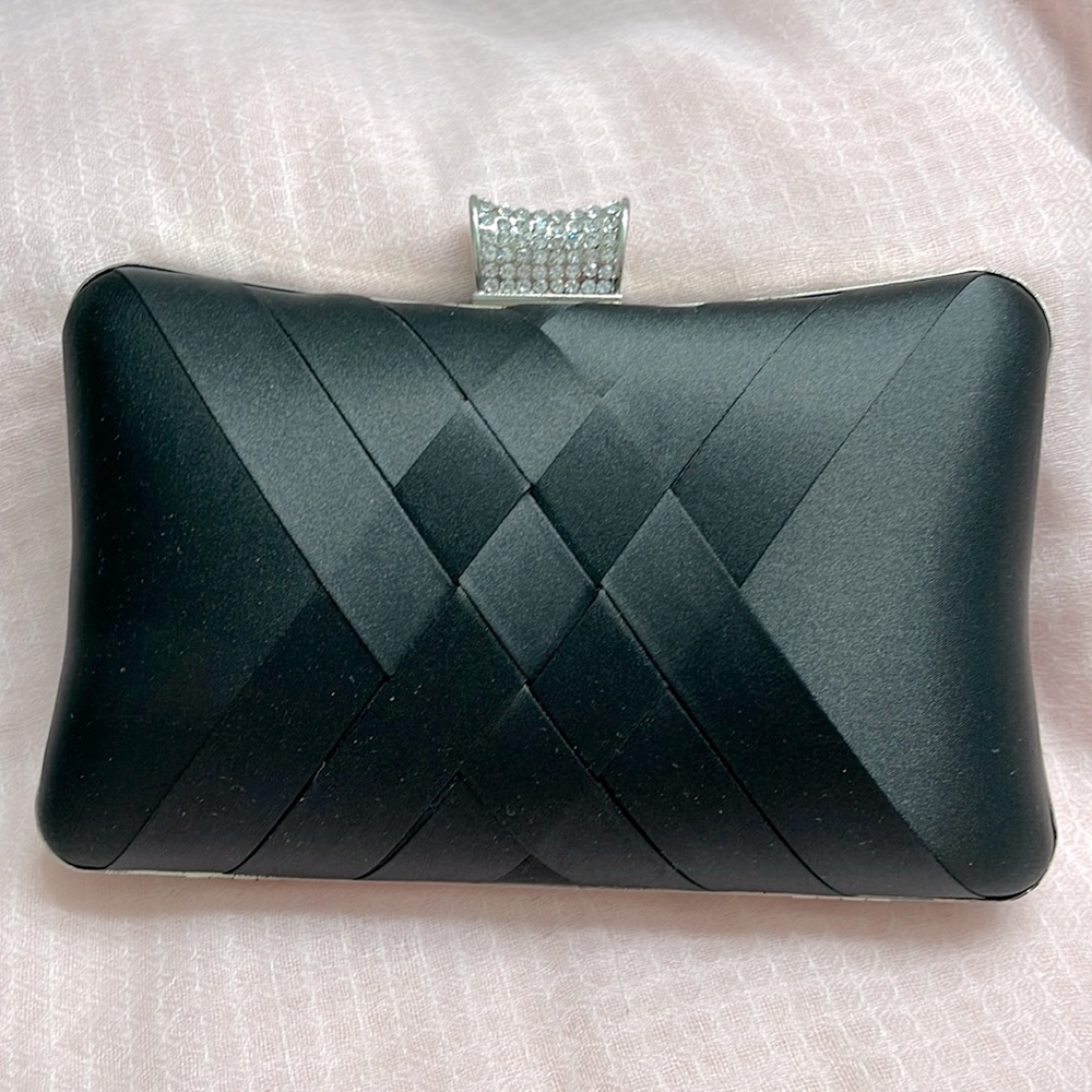 Evening dress clutch